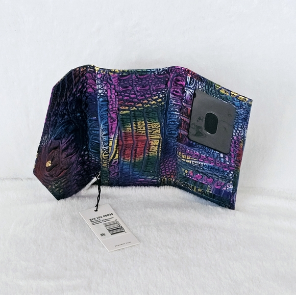 NWT Brahmin SPOTLIGHT Veronica Wallet #HARD TO FIND# - Picture 5 of 15